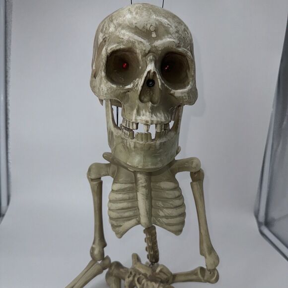 Vintage Gemmy Motion Sounds Light Up Motion Activated Skeleton HALLOWEEN 27" - Picture 10 of 12